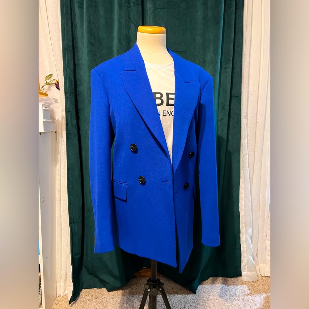 Vibrant blue Zara blazer